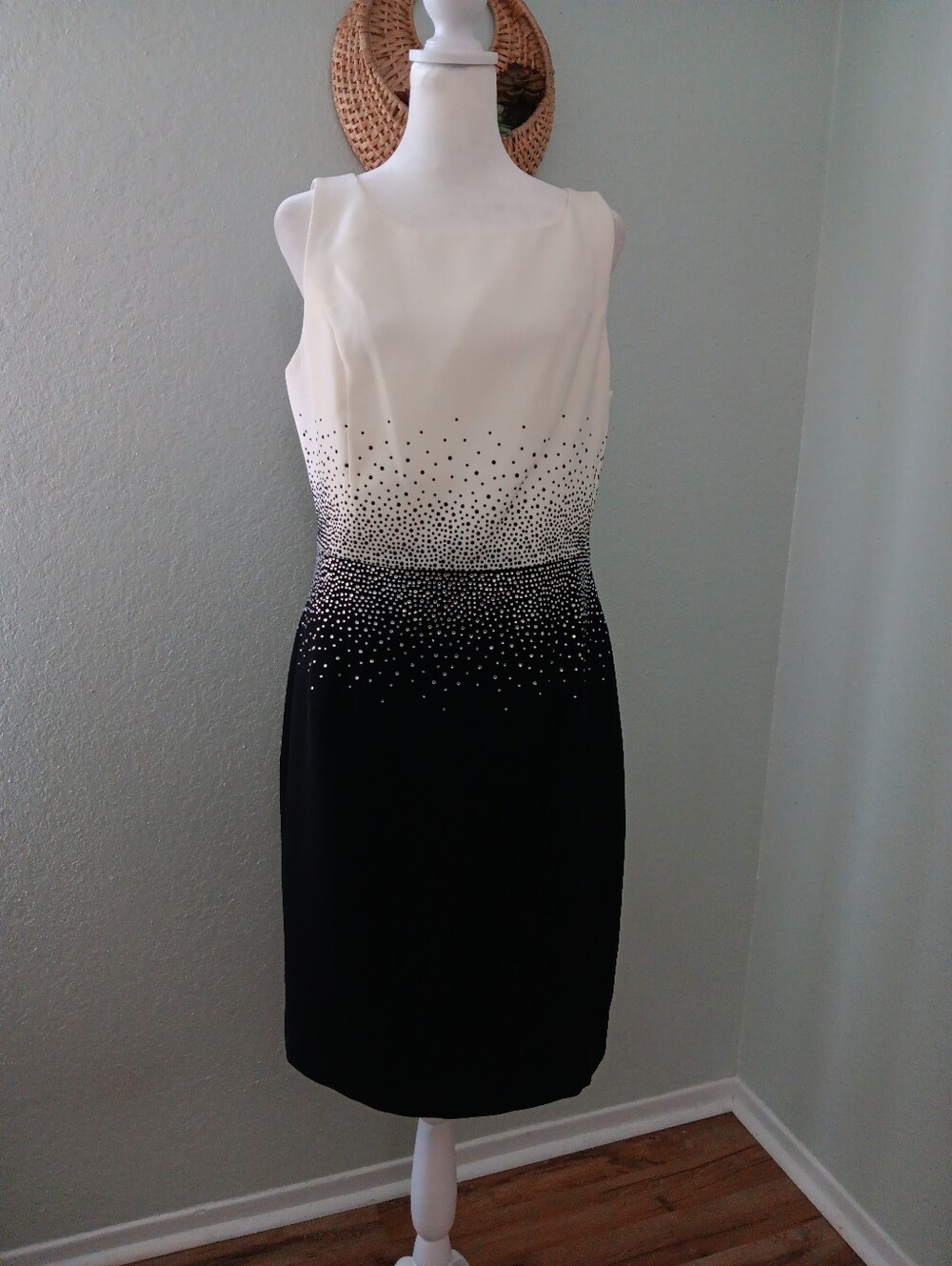 Calvin Klein White-to-Black Sheath Dress with Speckled Gradient